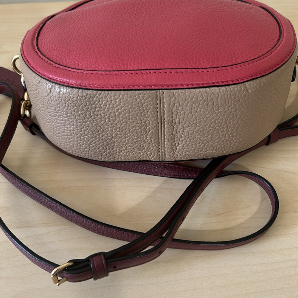 Coach Colorblock With Horse and Carriage Crossbody Bag C4164 - Picture 6 of 9